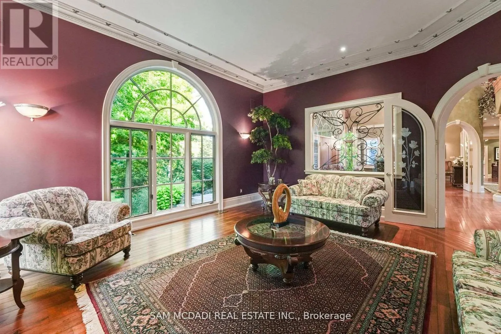 10140 PINEVIEW TRAIL