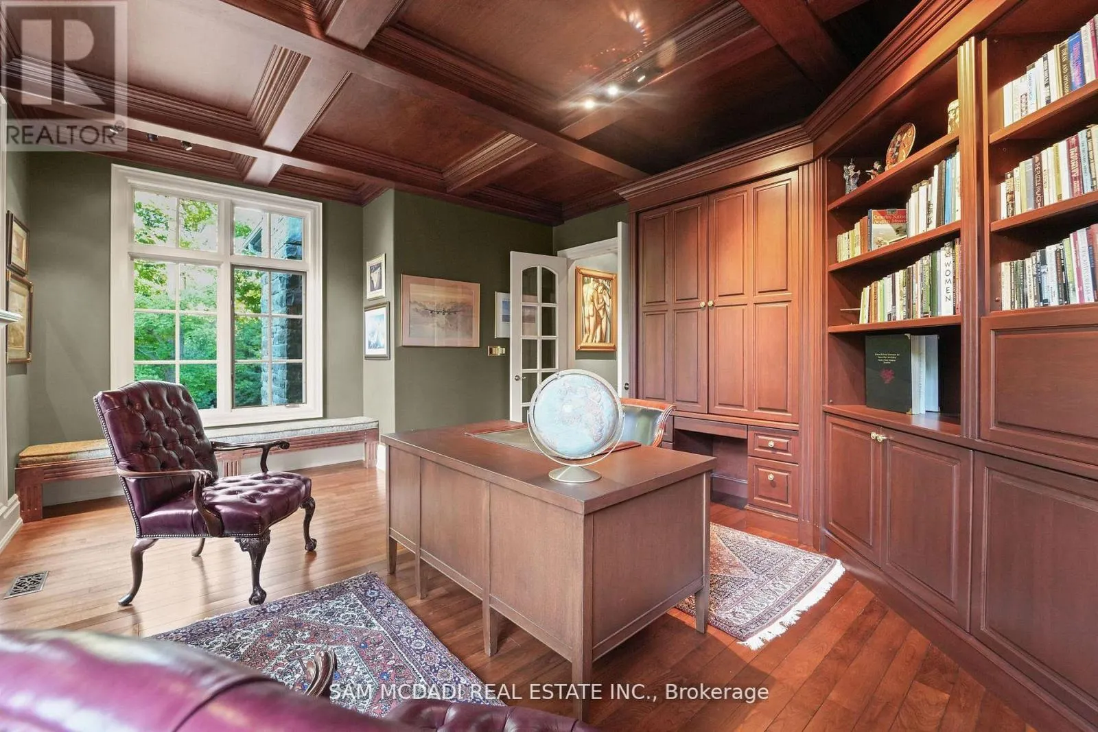10140 PINEVIEW TRAIL