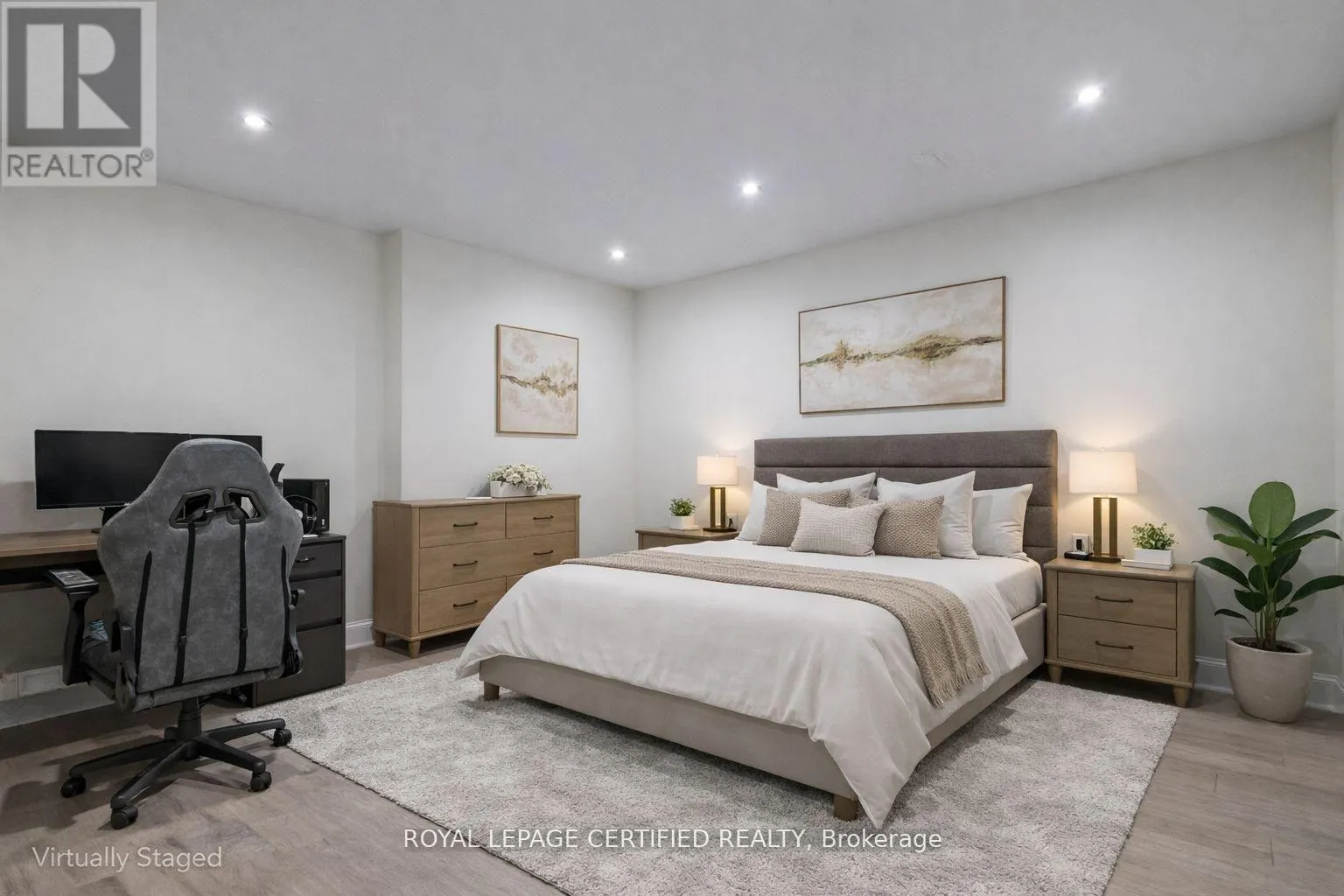 3081 GRENVILLE DRIVE