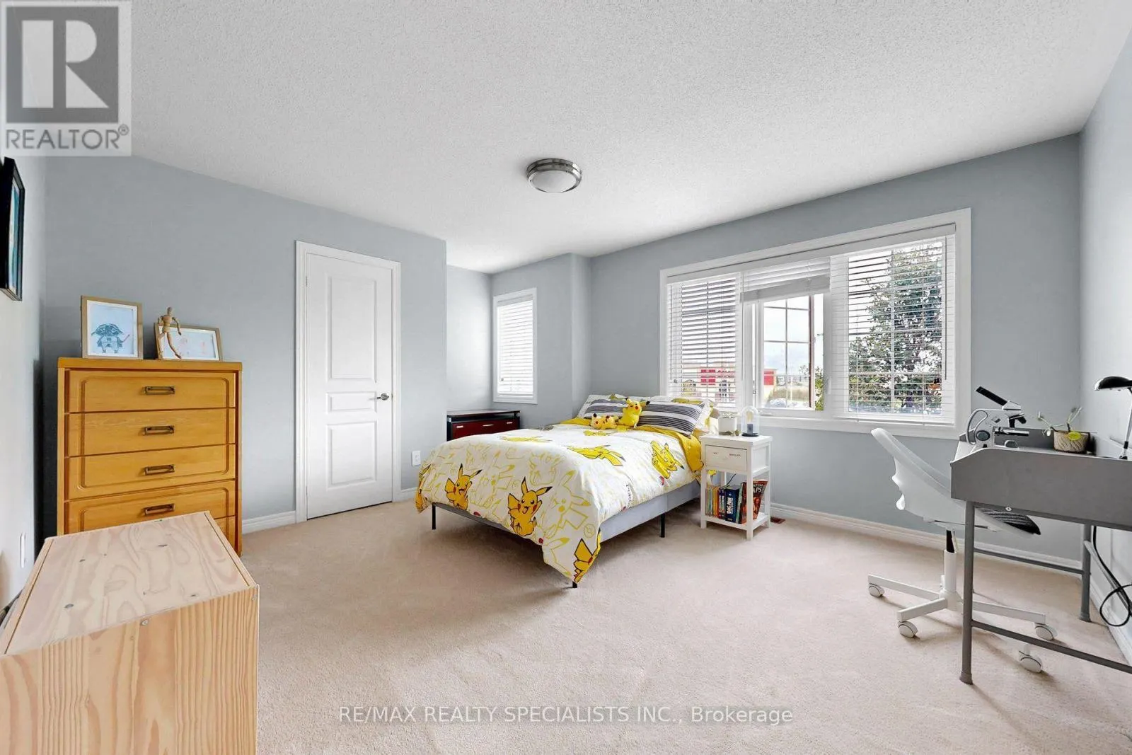 1239 FOX CRESCENT
