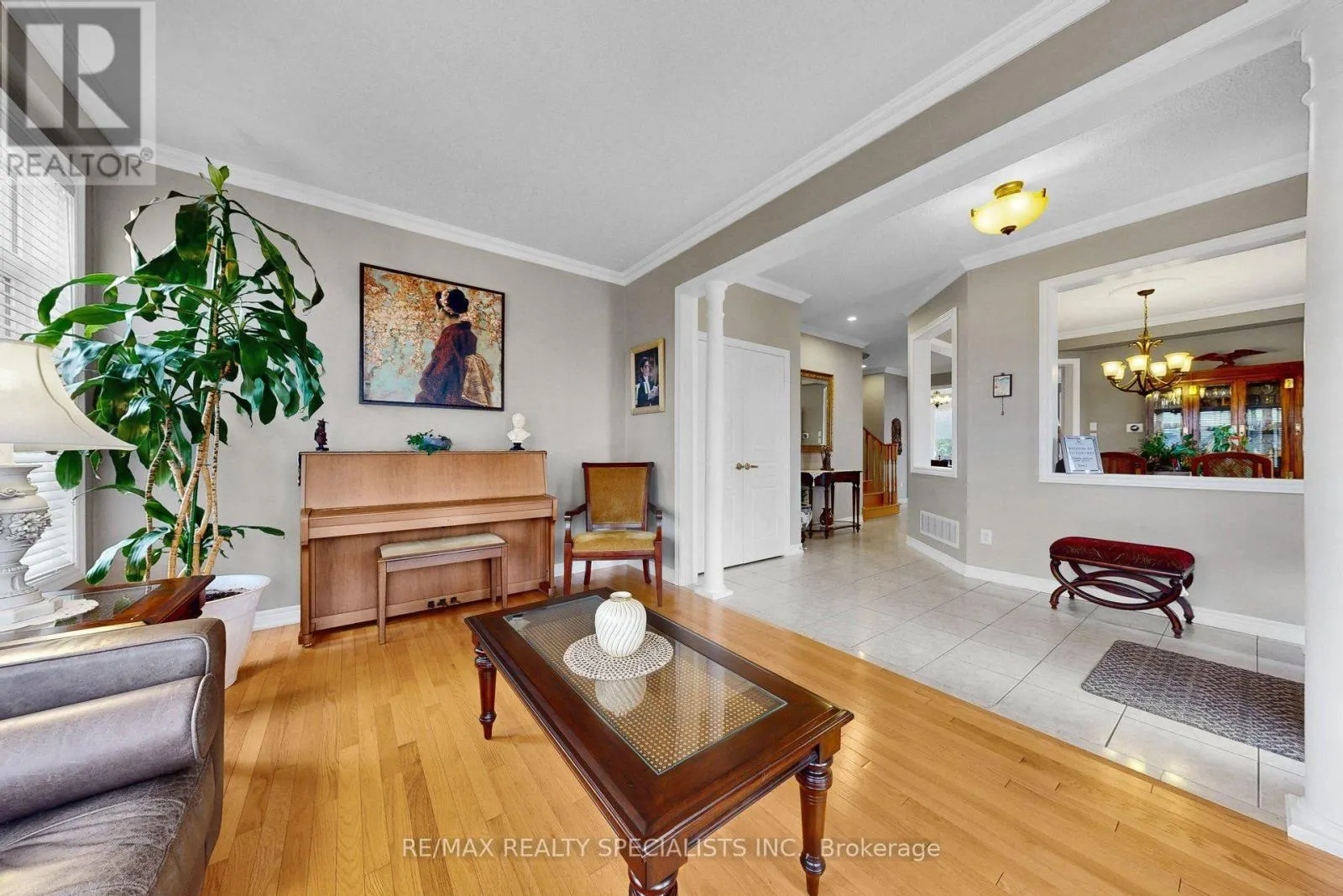1239 FOX CRESCENT