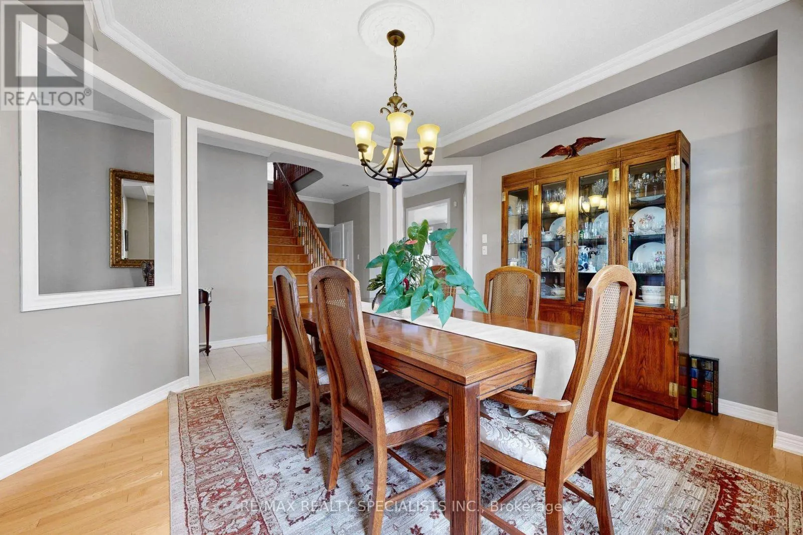 1239 FOX CRESCENT