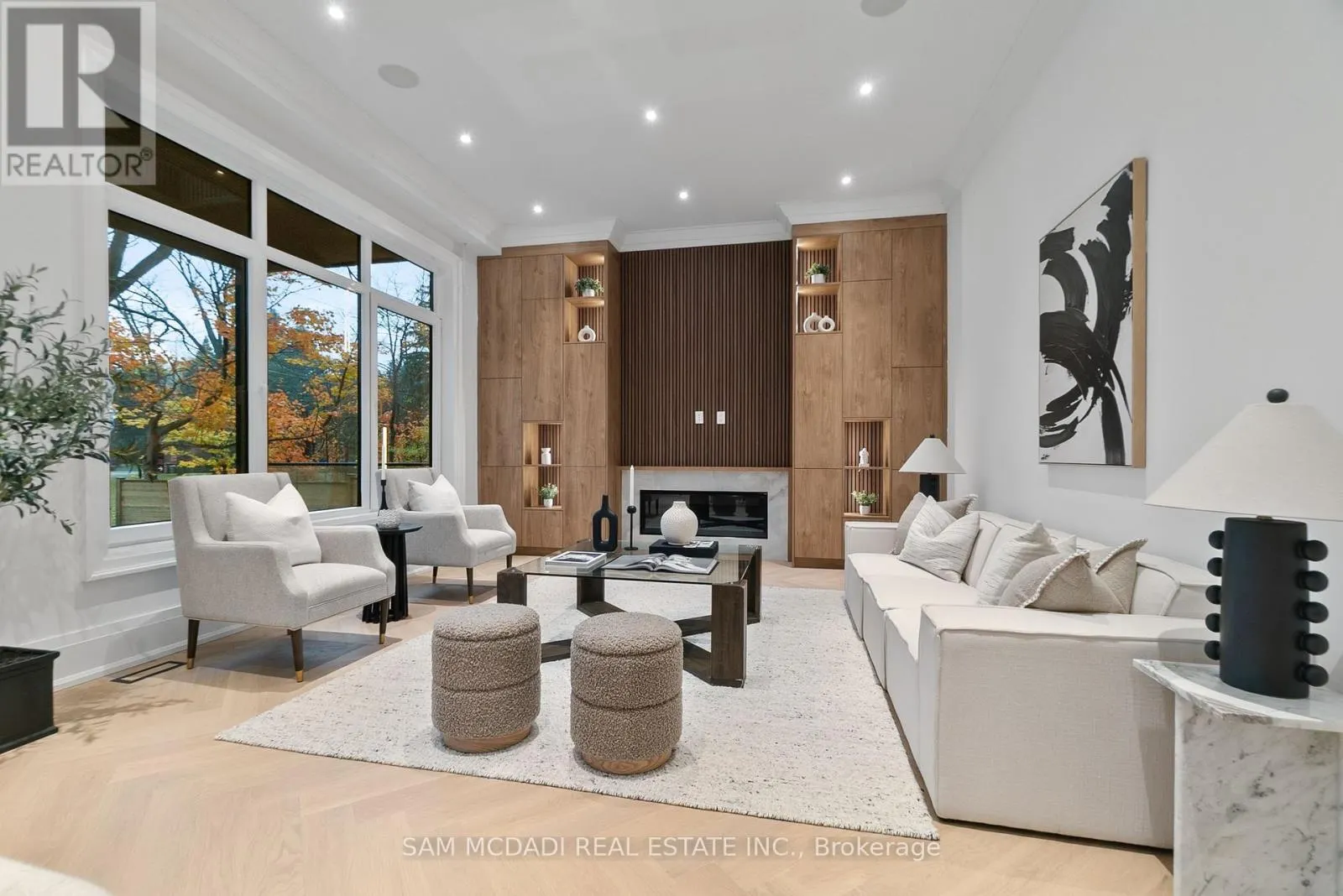 84 PEBBLERIDGE PLACE