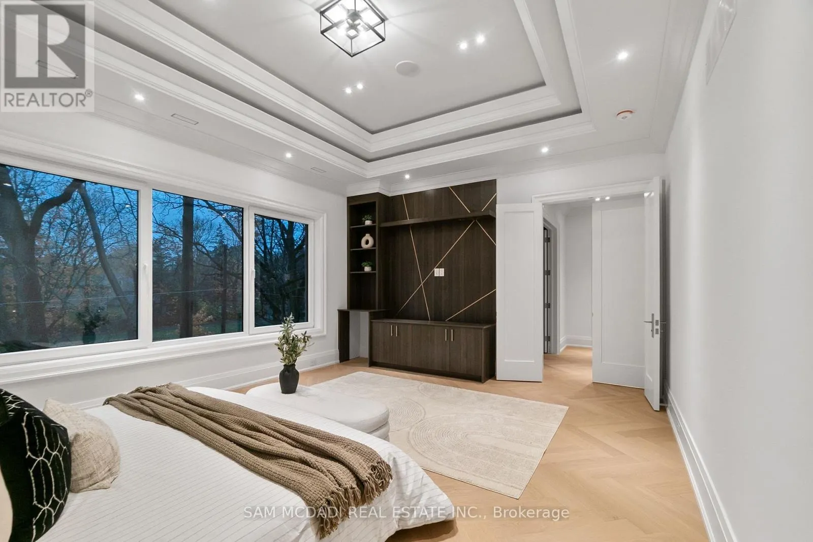 84 PEBBLERIDGE PLACE