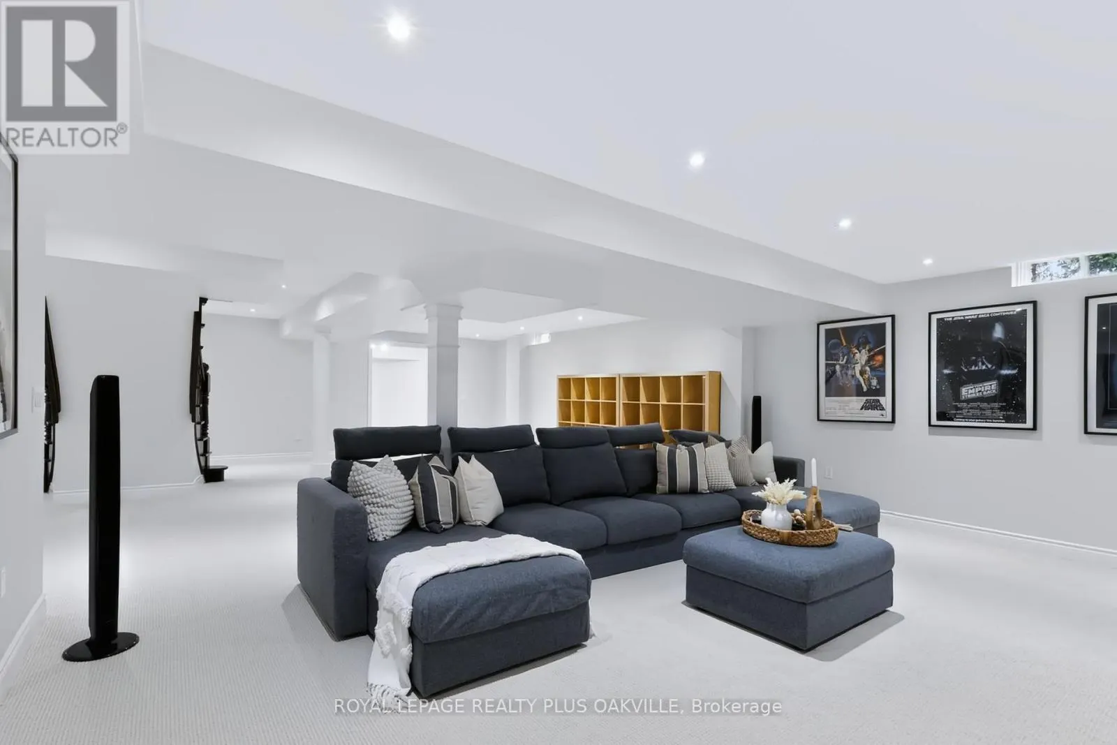 2097 INNKEEPER COURT