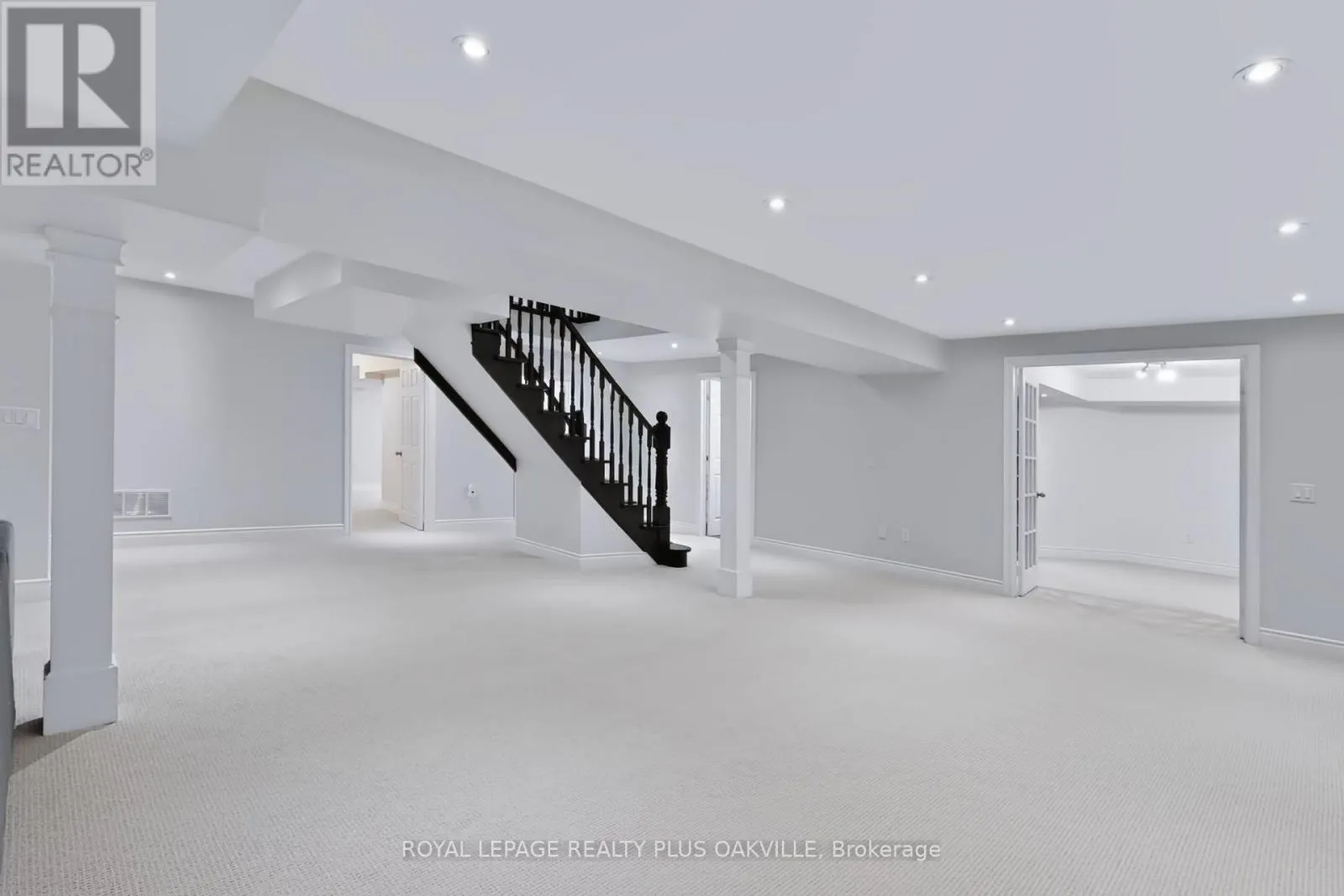 2097 INNKEEPER COURT