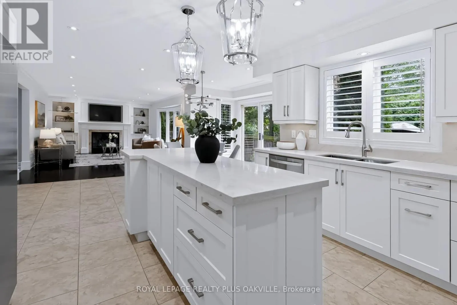 2097 INNKEEPER COURT