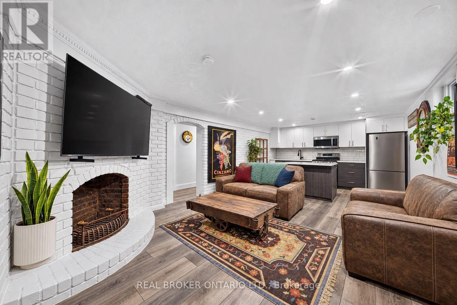 413 INDIAN ROAD