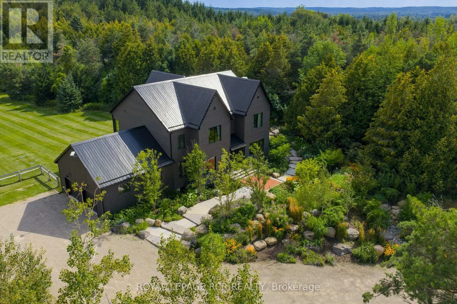3045 HIGHPOINT SIDE ROAD
