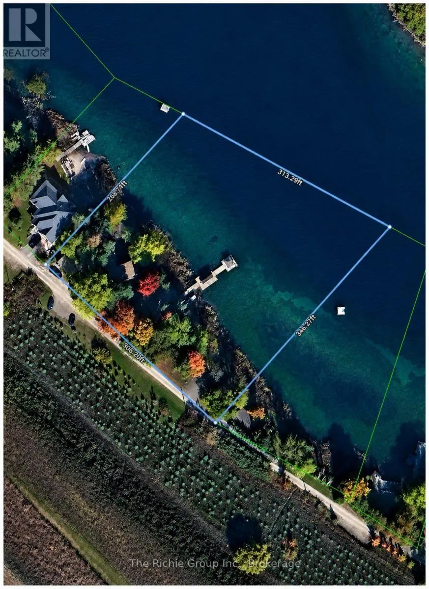 143 GREEN LAKE ROAD W