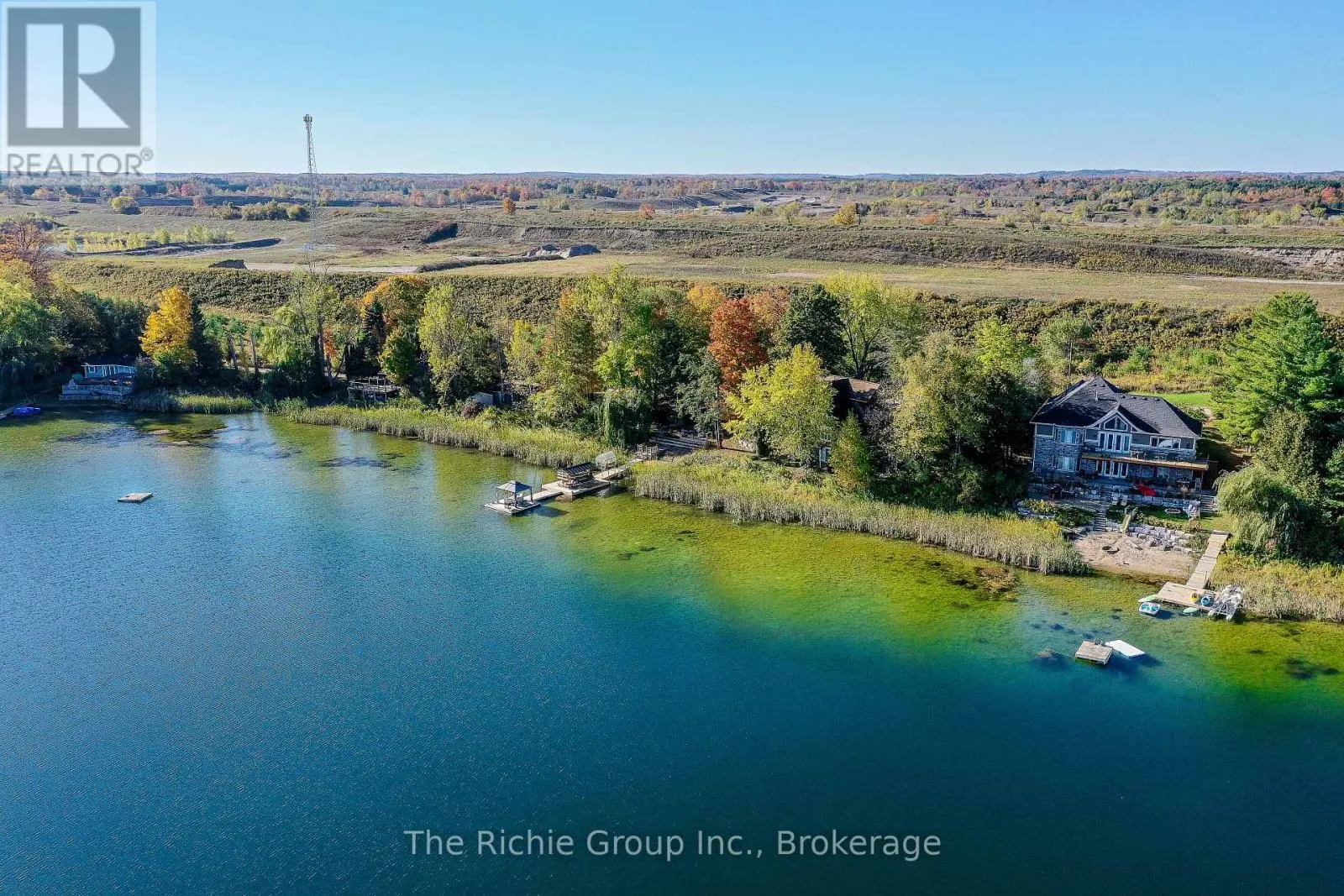 143 GREEN LAKE ROAD W