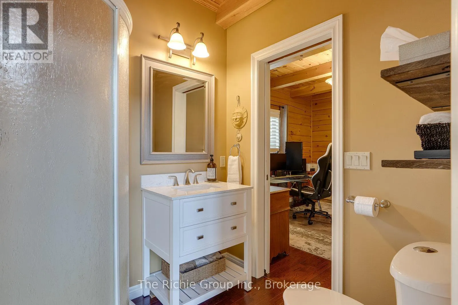 143 GREEN LAKE ROAD W