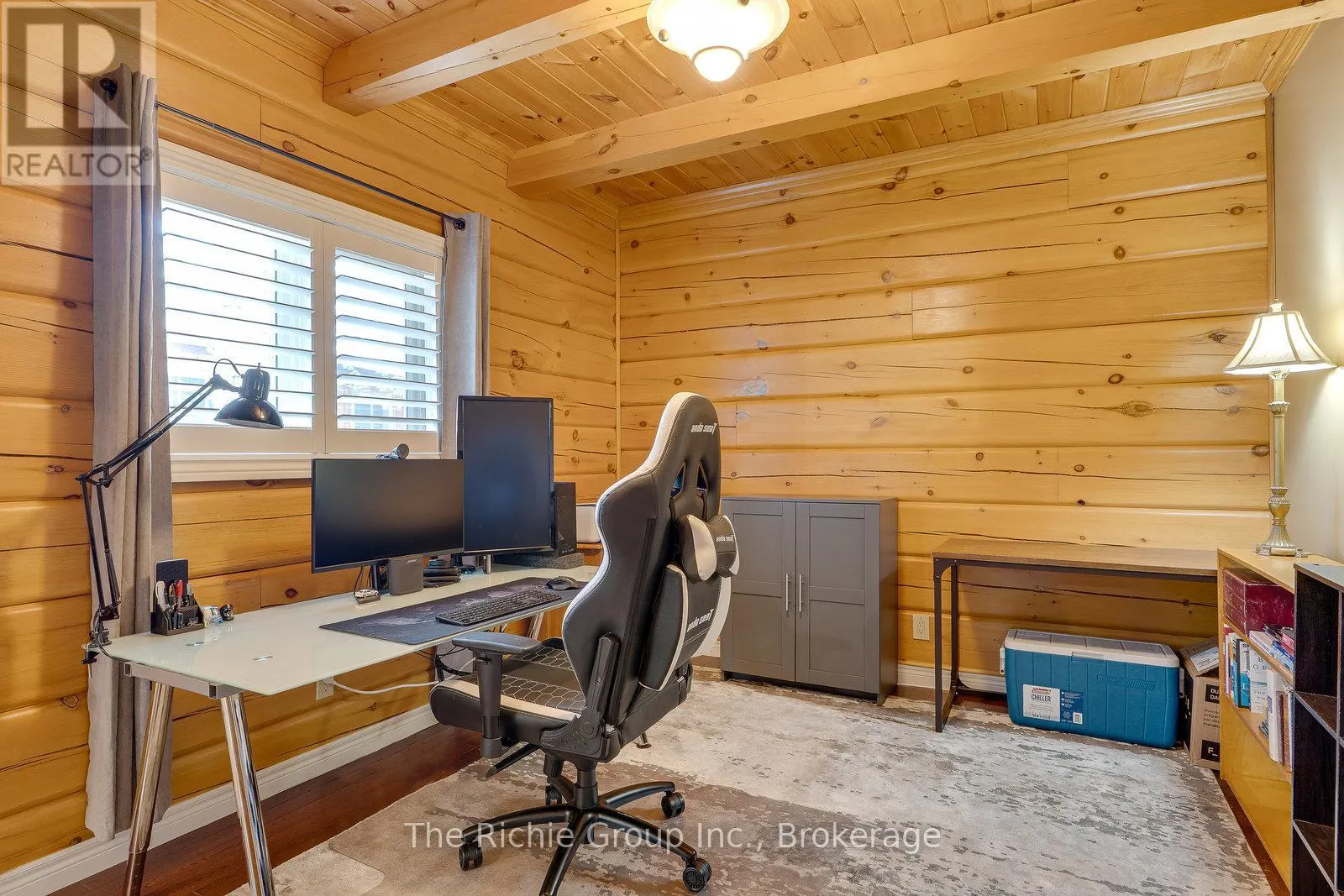 143 GREEN LAKE ROAD W