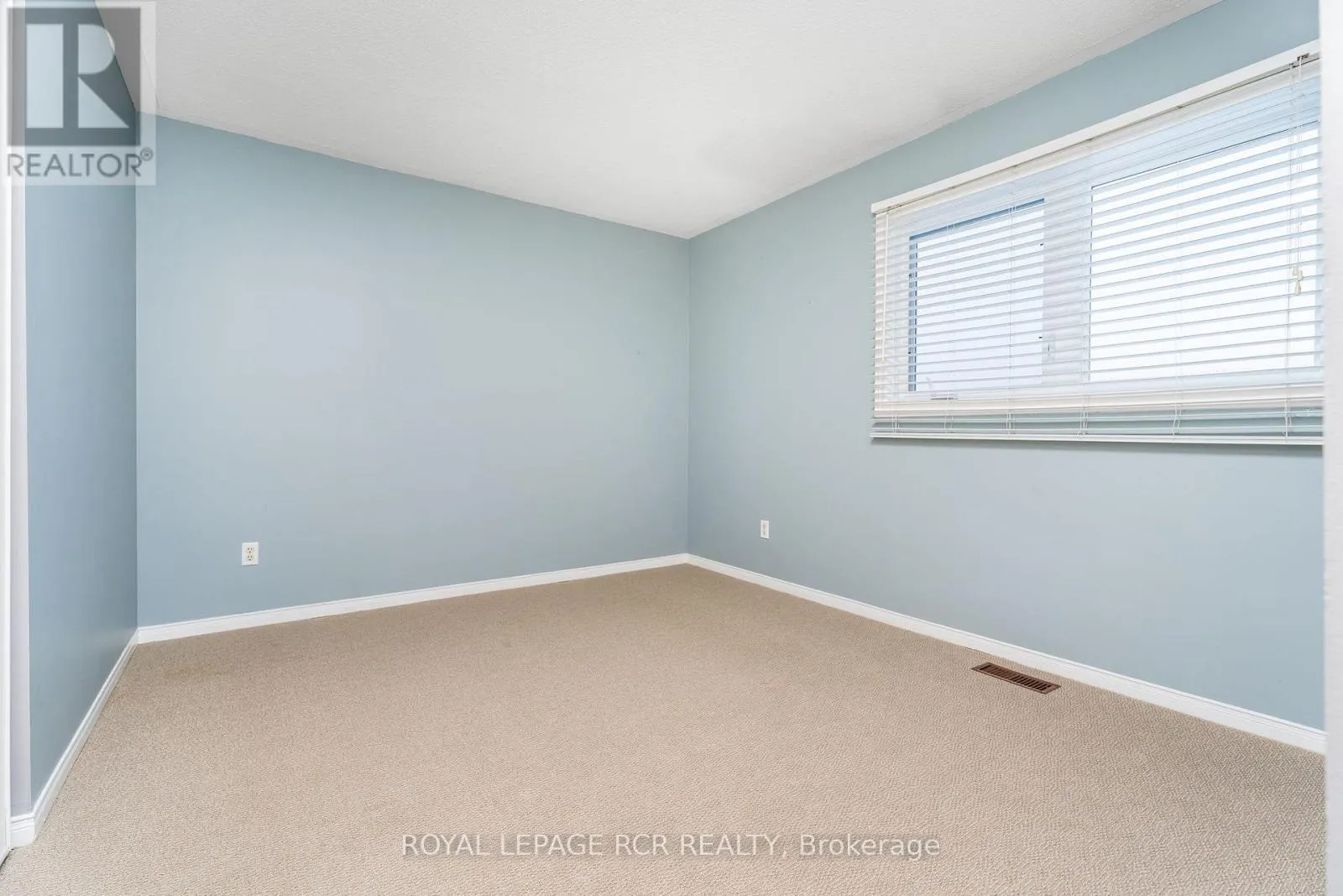 234 HOWARD CRESCENT
