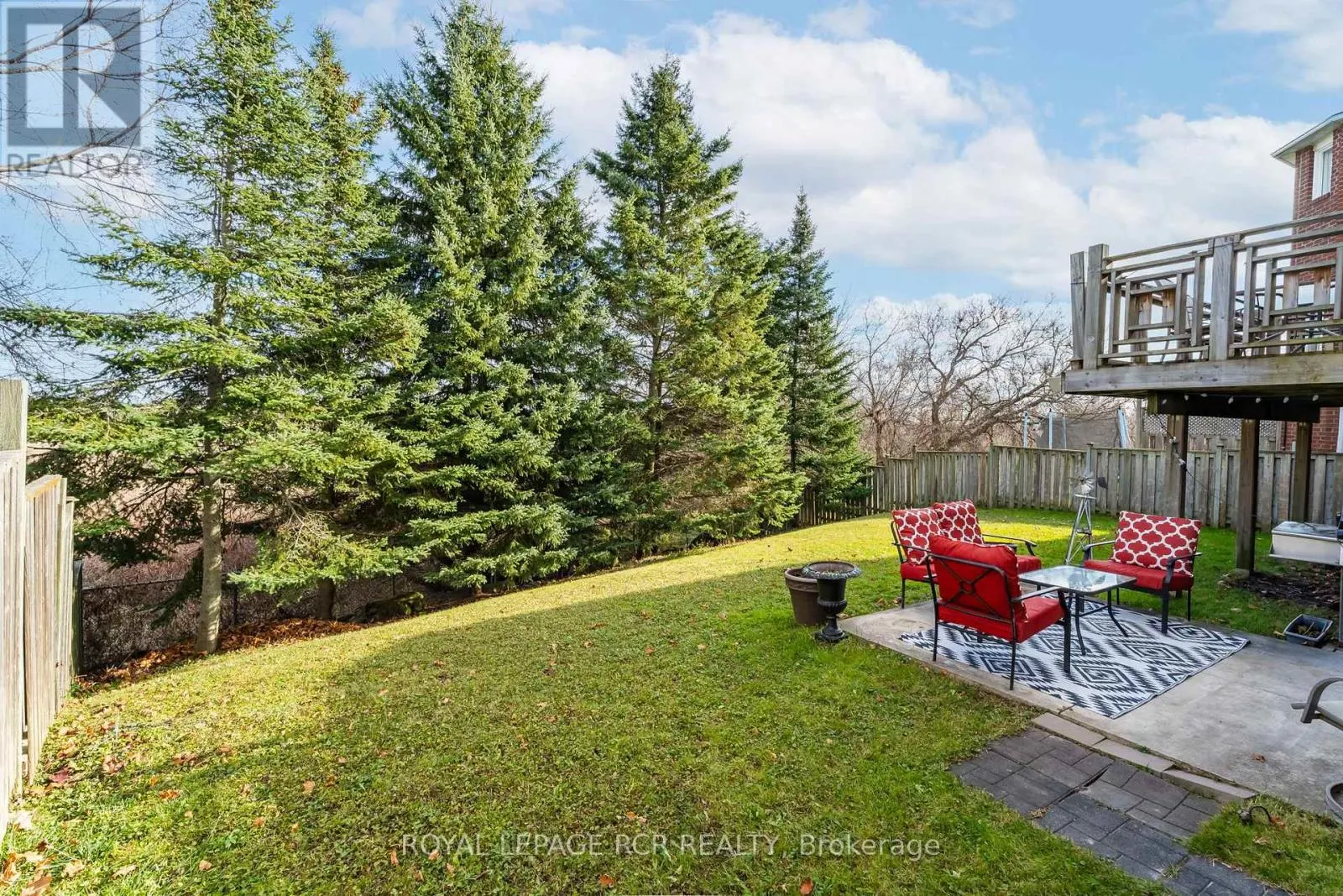234 HOWARD CRESCENT