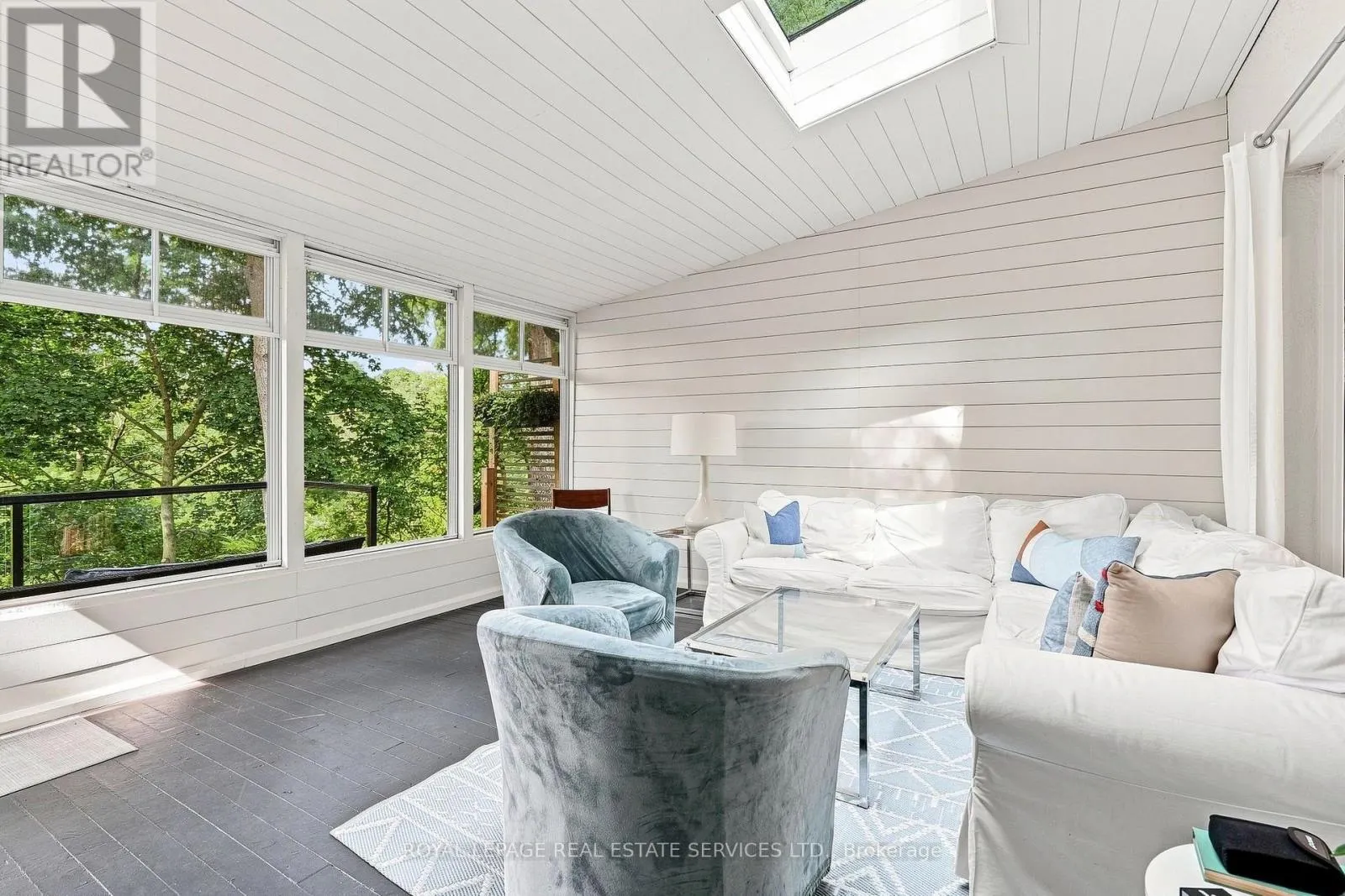 372 TRAFALGAR ROAD