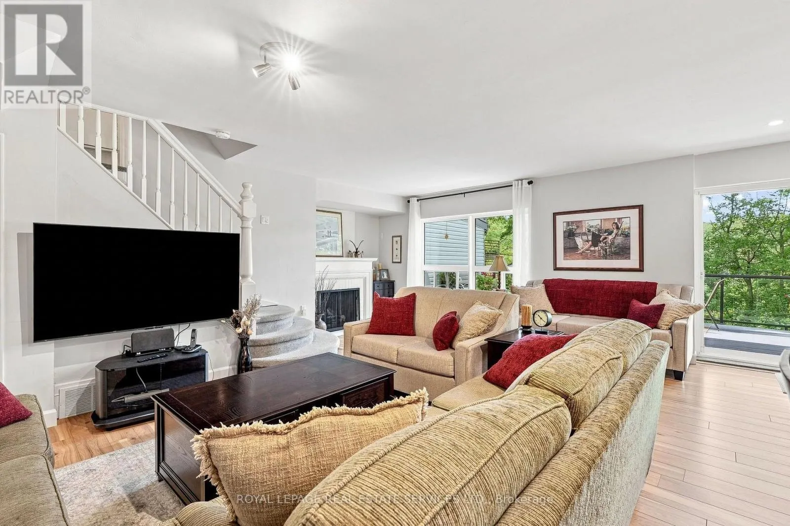 372 TRAFALGAR ROAD