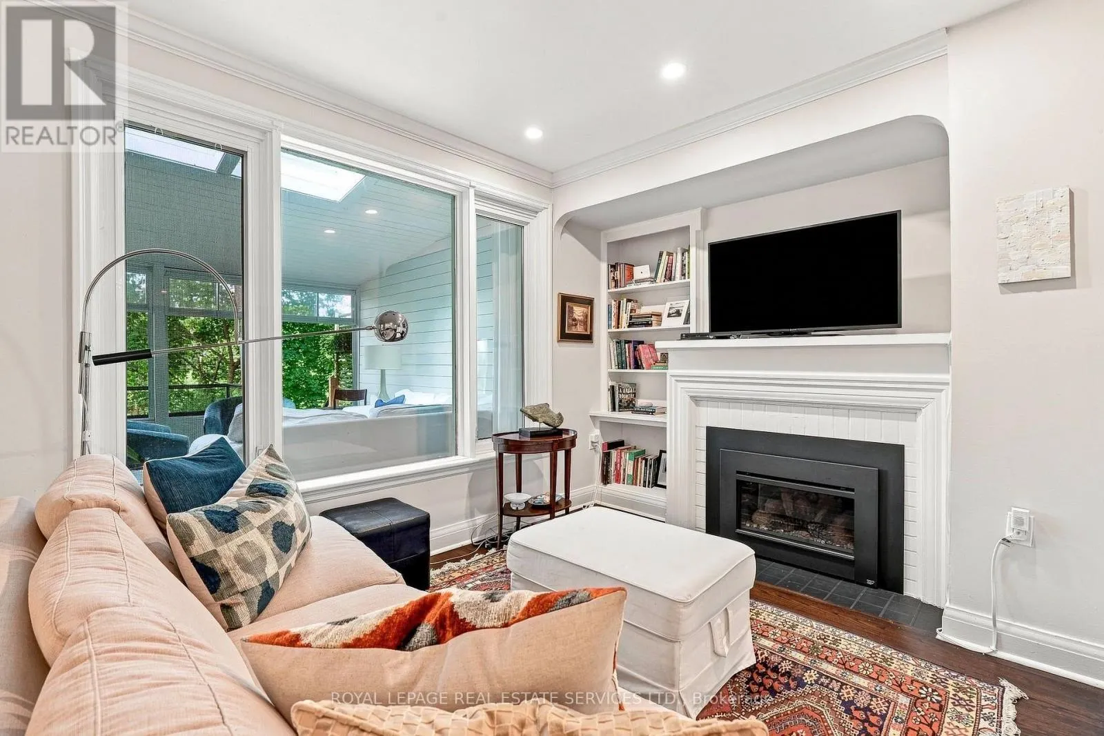 372 TRAFALGAR ROAD