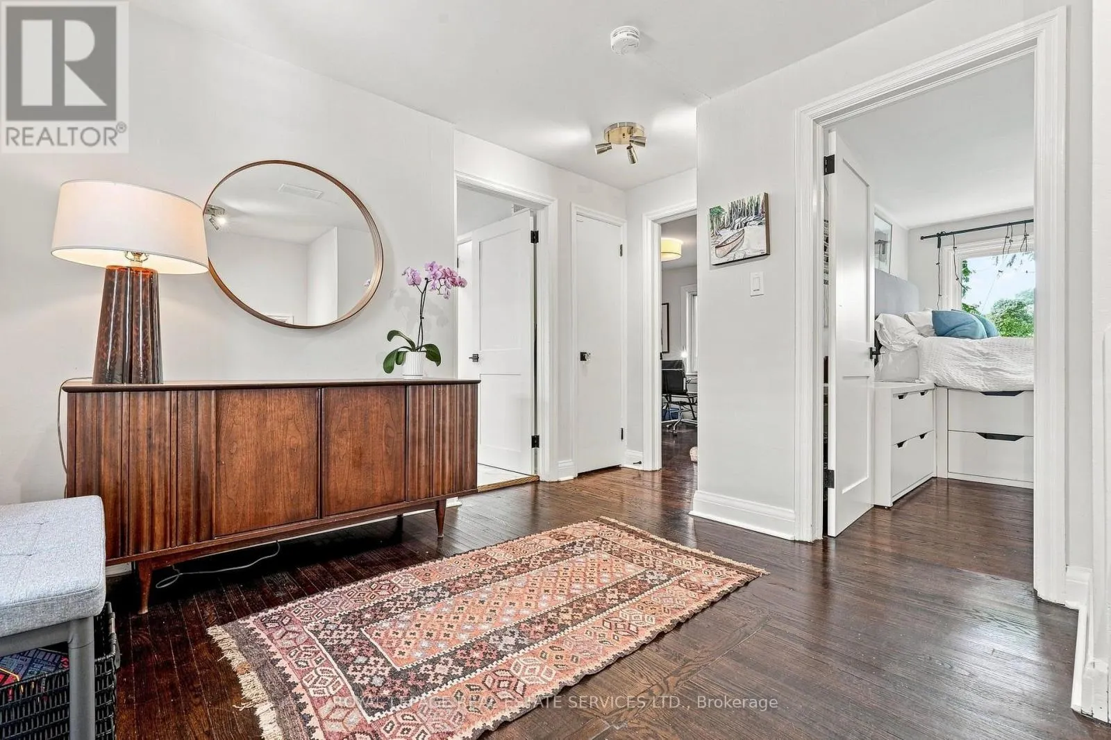 372 TRAFALGAR ROAD