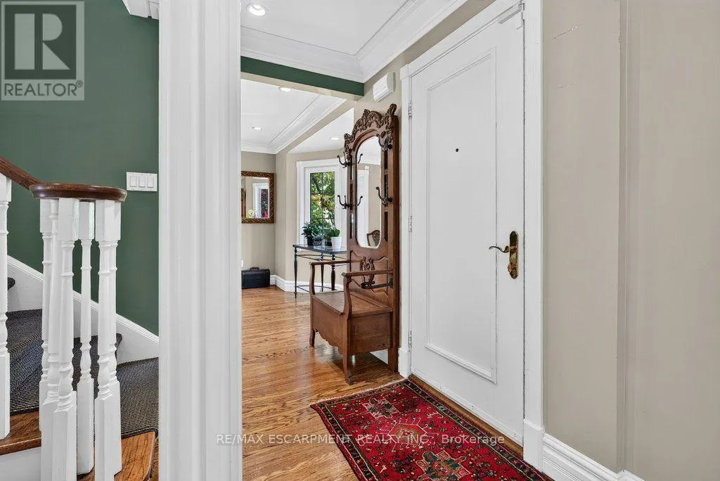 3151 LAKESHORE ROAD