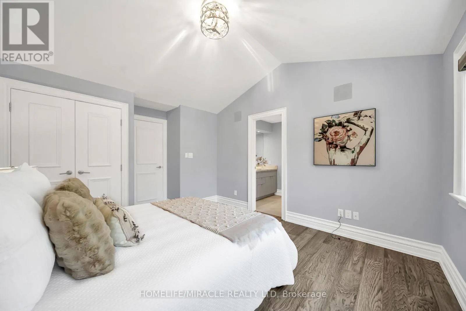 271 OAKHILL ROAD