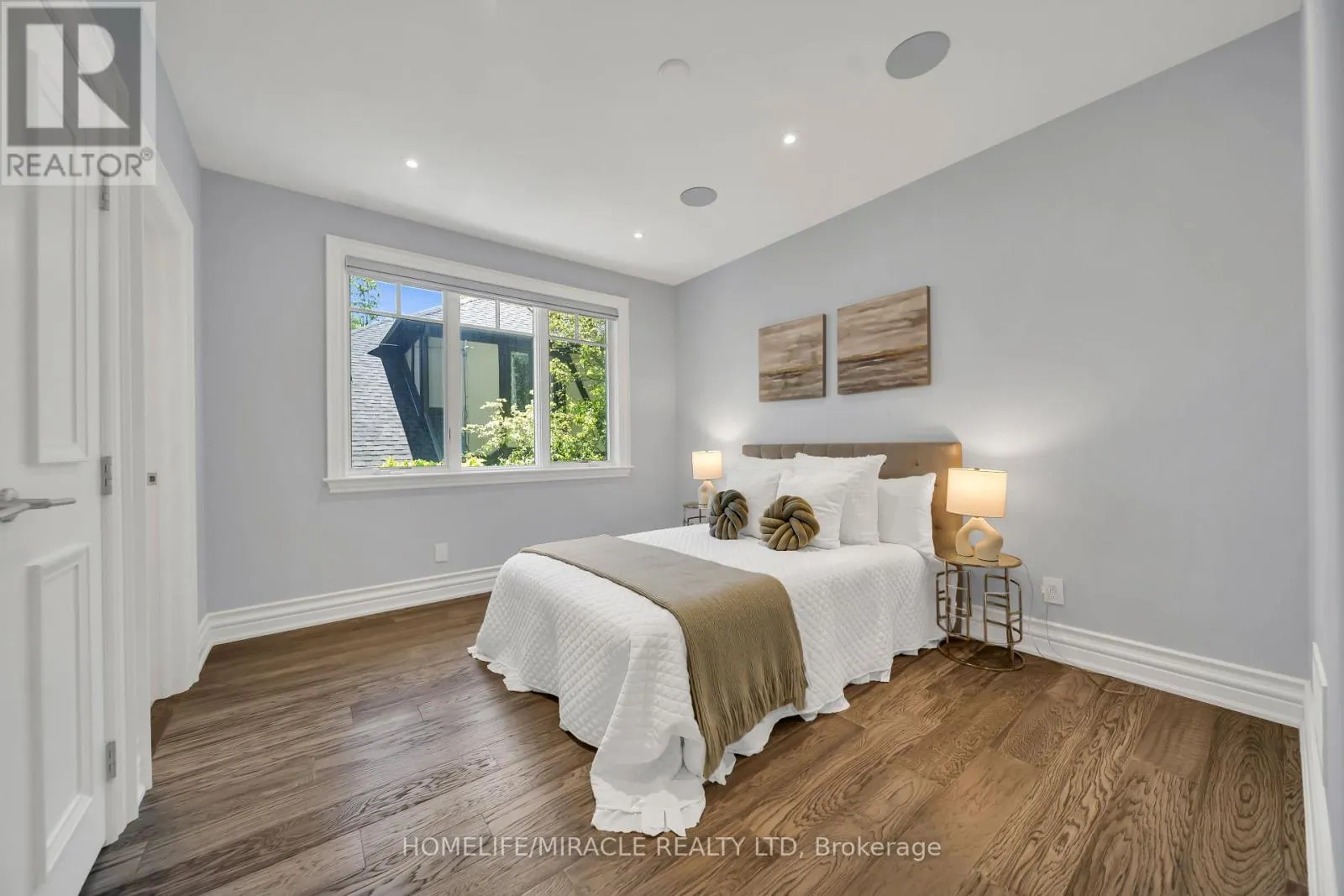 271 OAKHILL ROAD