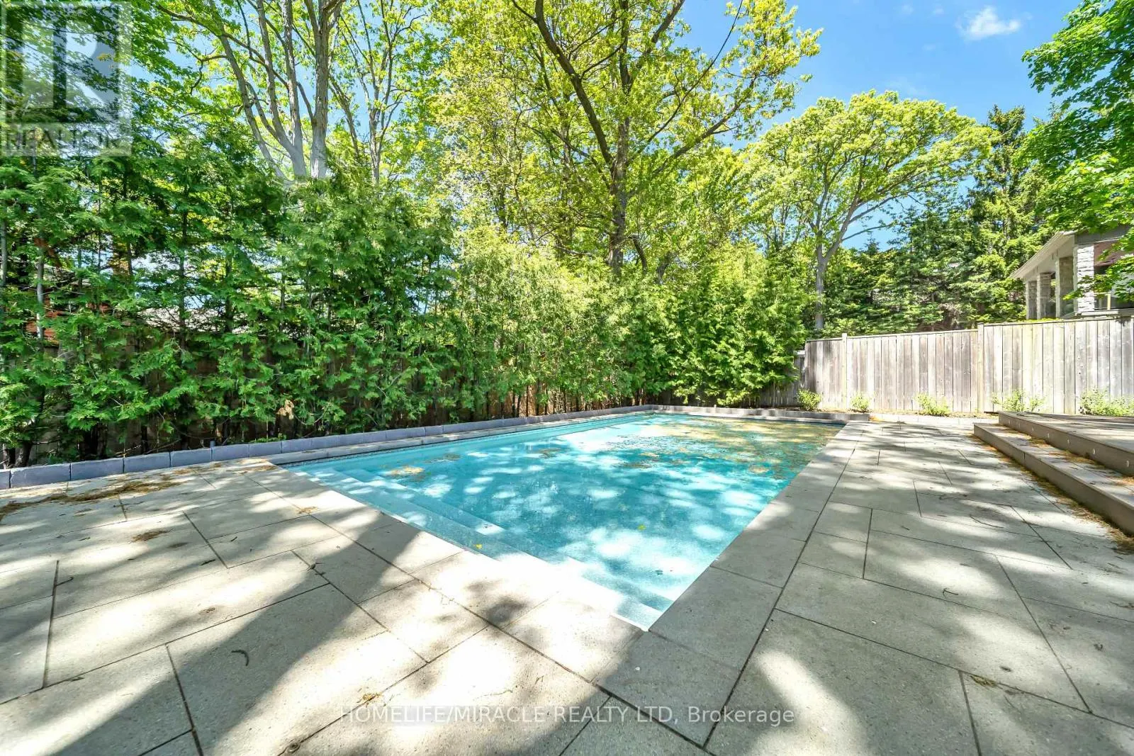 271 OAKHILL ROAD