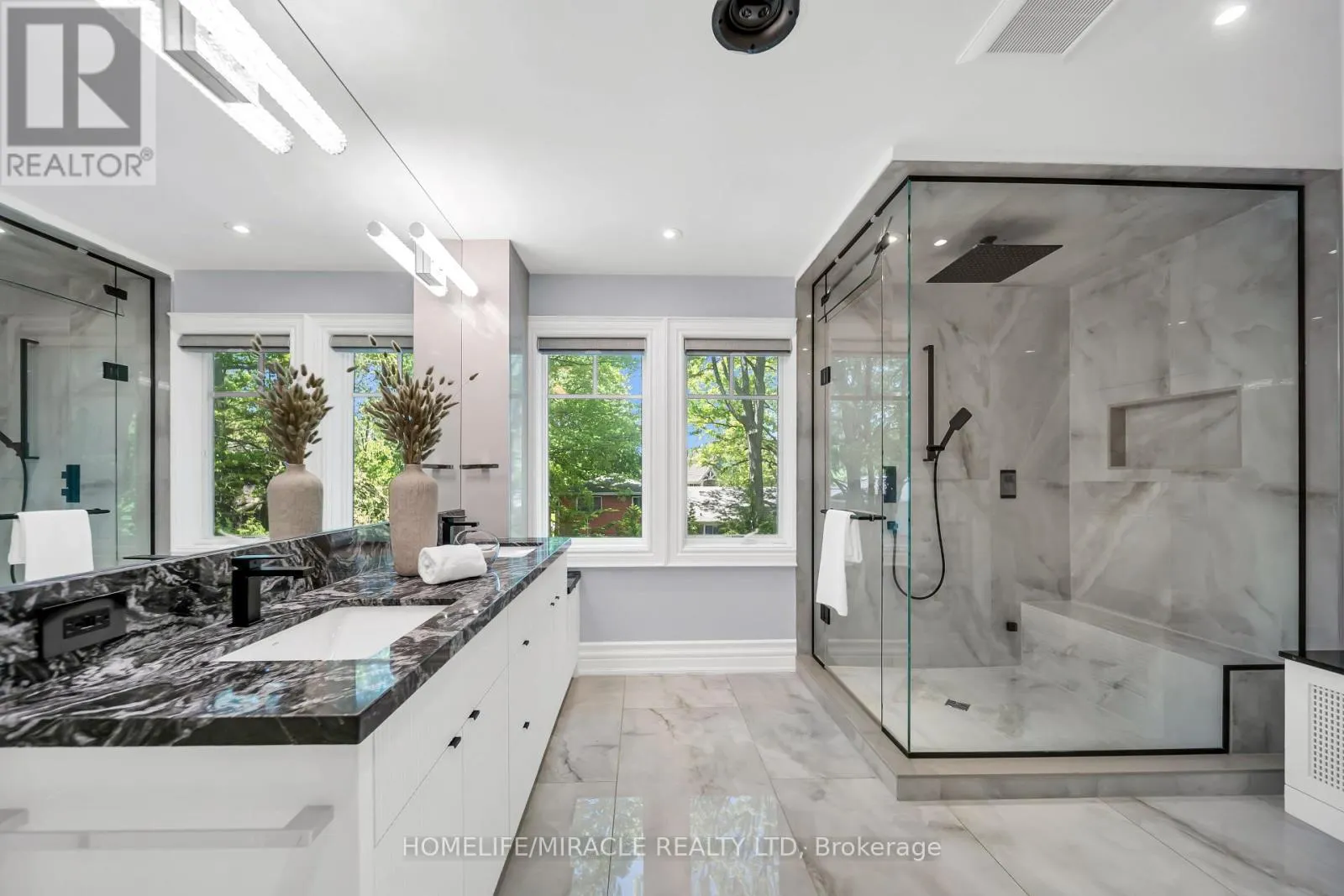 271 OAKHILL ROAD