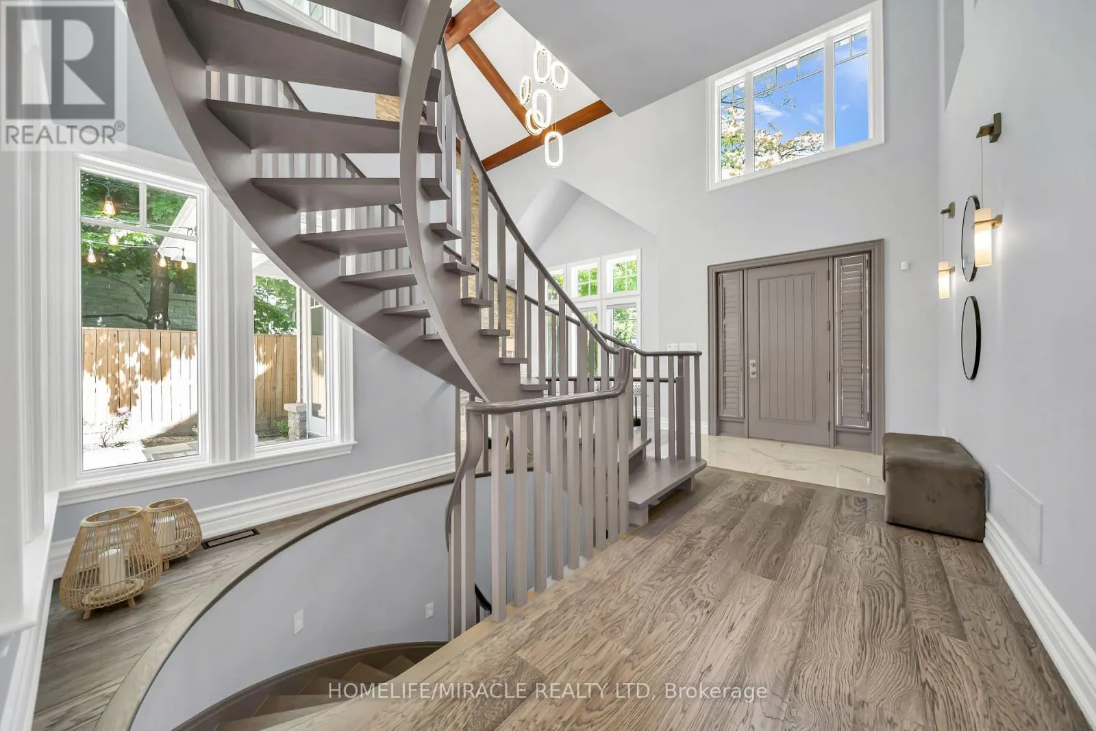 271 OAKHILL ROAD