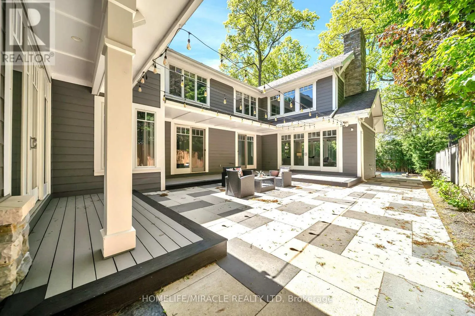 271 OAKHILL ROAD