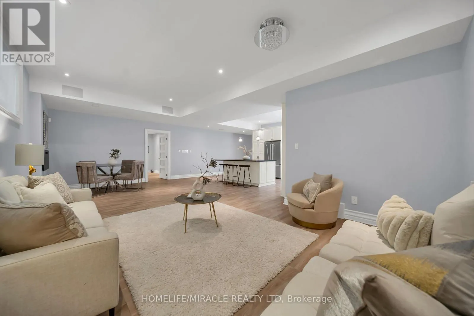271 OAKHILL ROAD