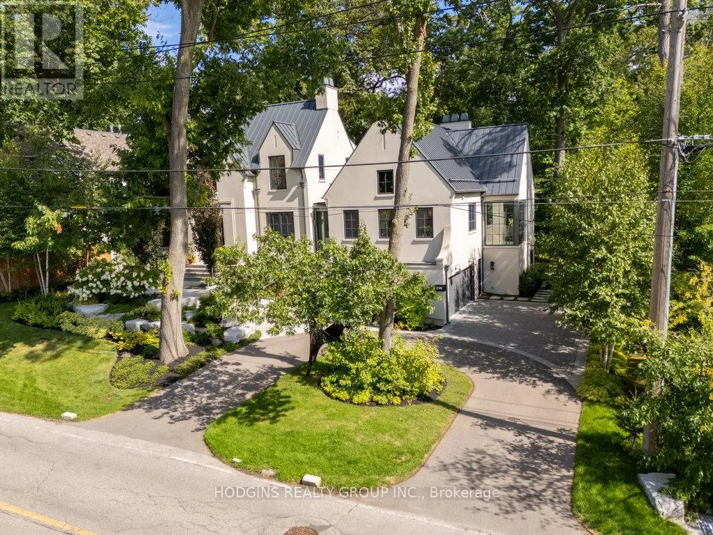 238 MINEOLA ROAD W