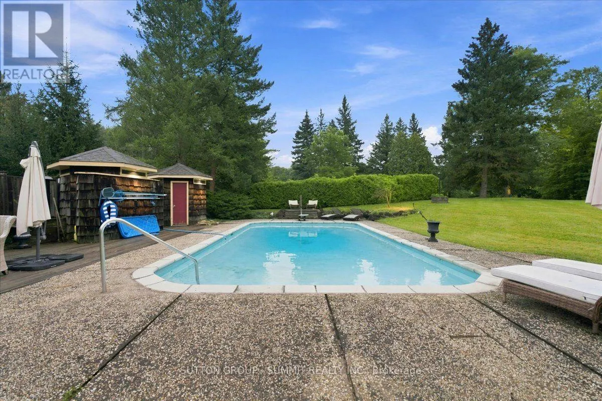 2510 BRITANNIA ROAD