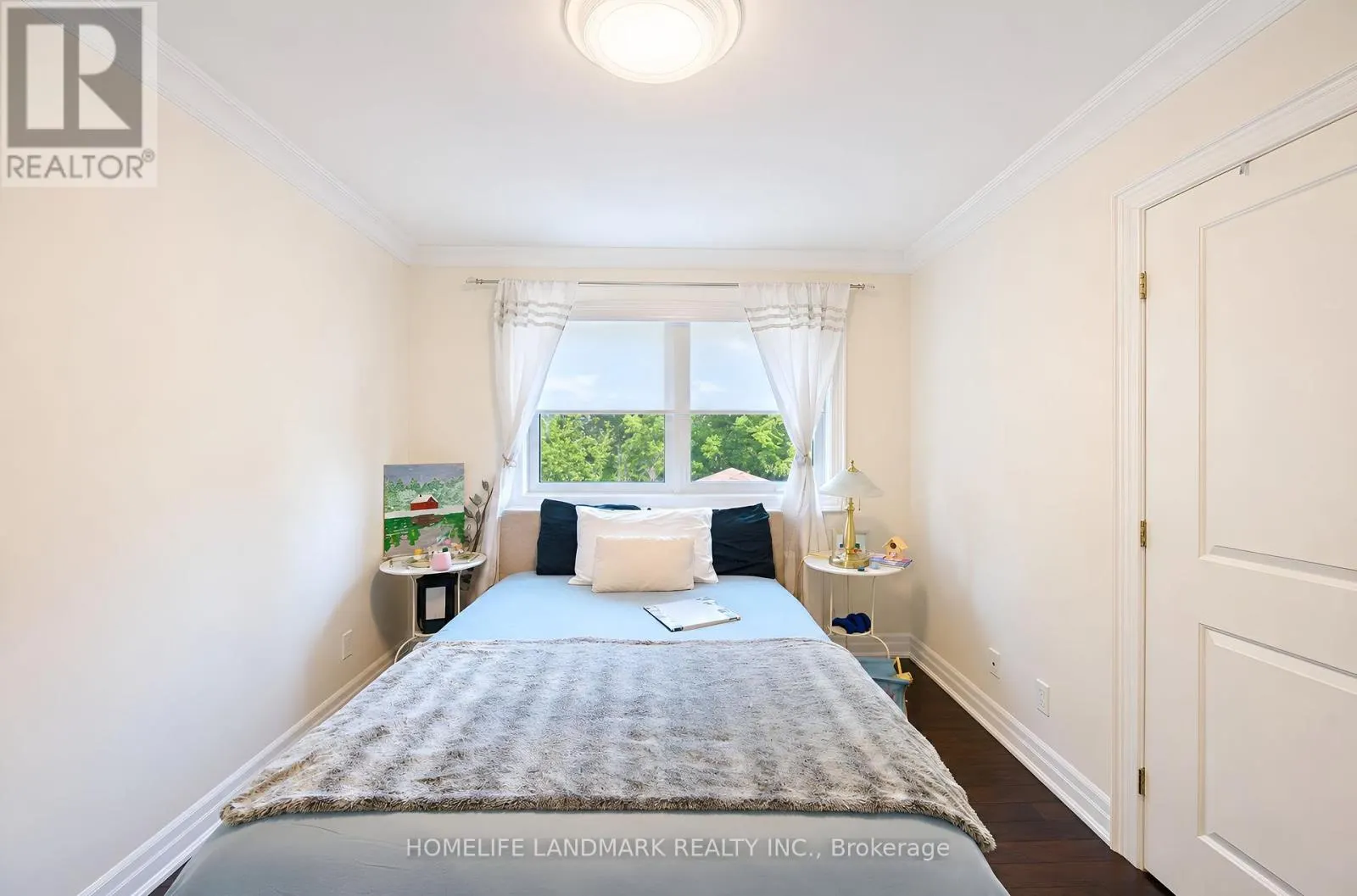 21 BEARWOOD DRIVE