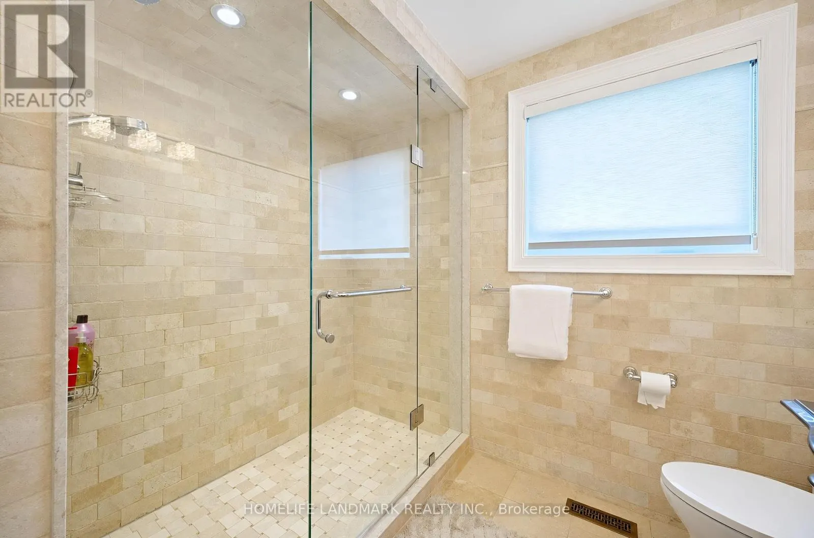 21 BEARWOOD DRIVE