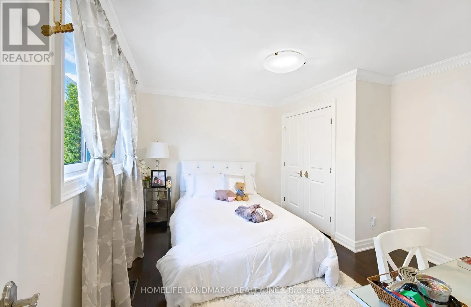 21 BEARWOOD DRIVE