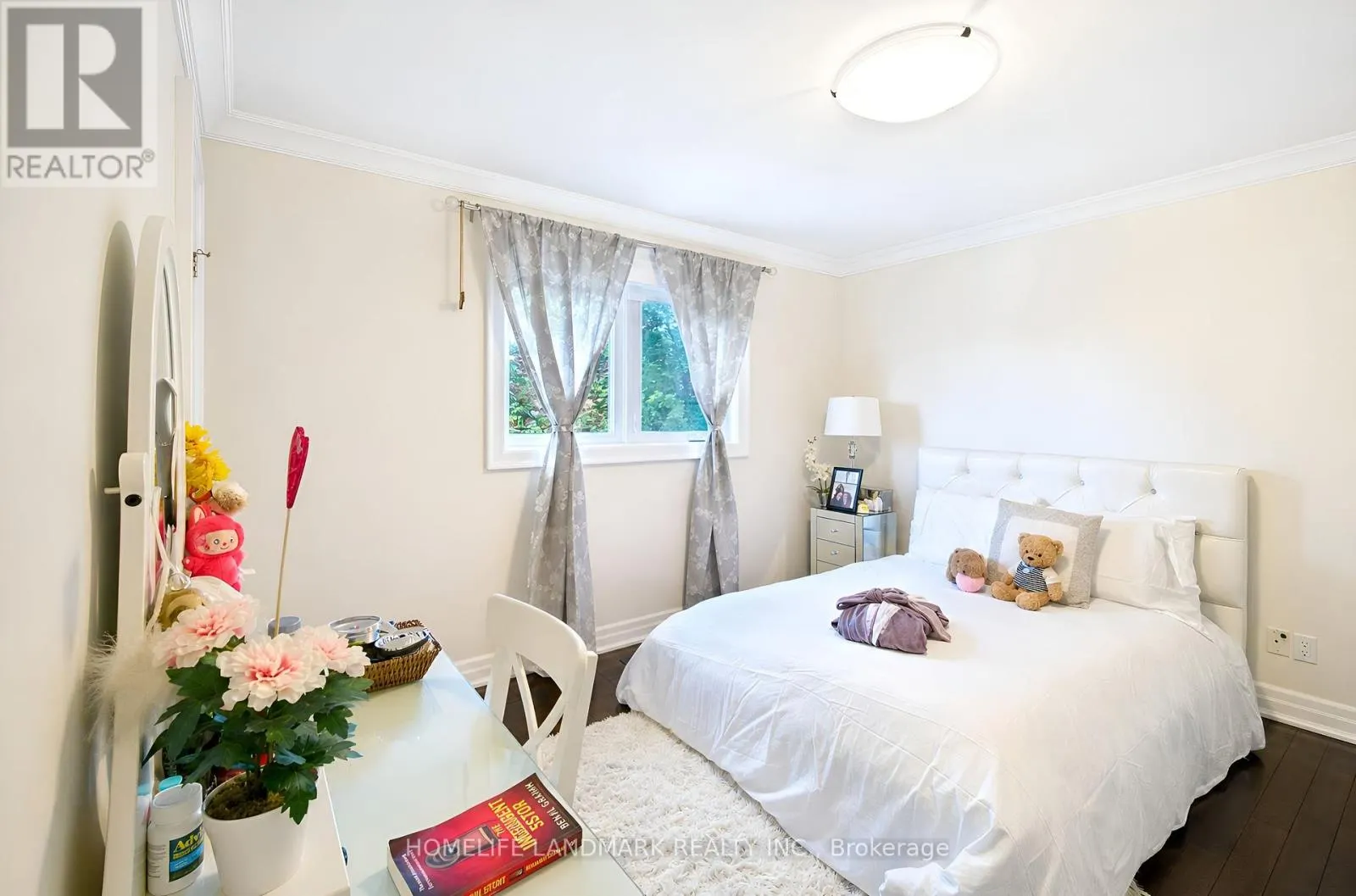 21 BEARWOOD DRIVE