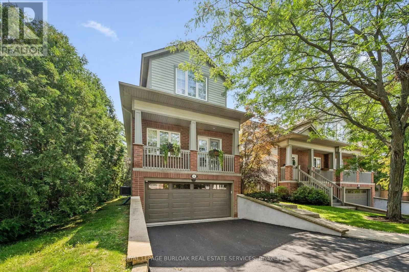 5 - 263 PLAINS ROAD W