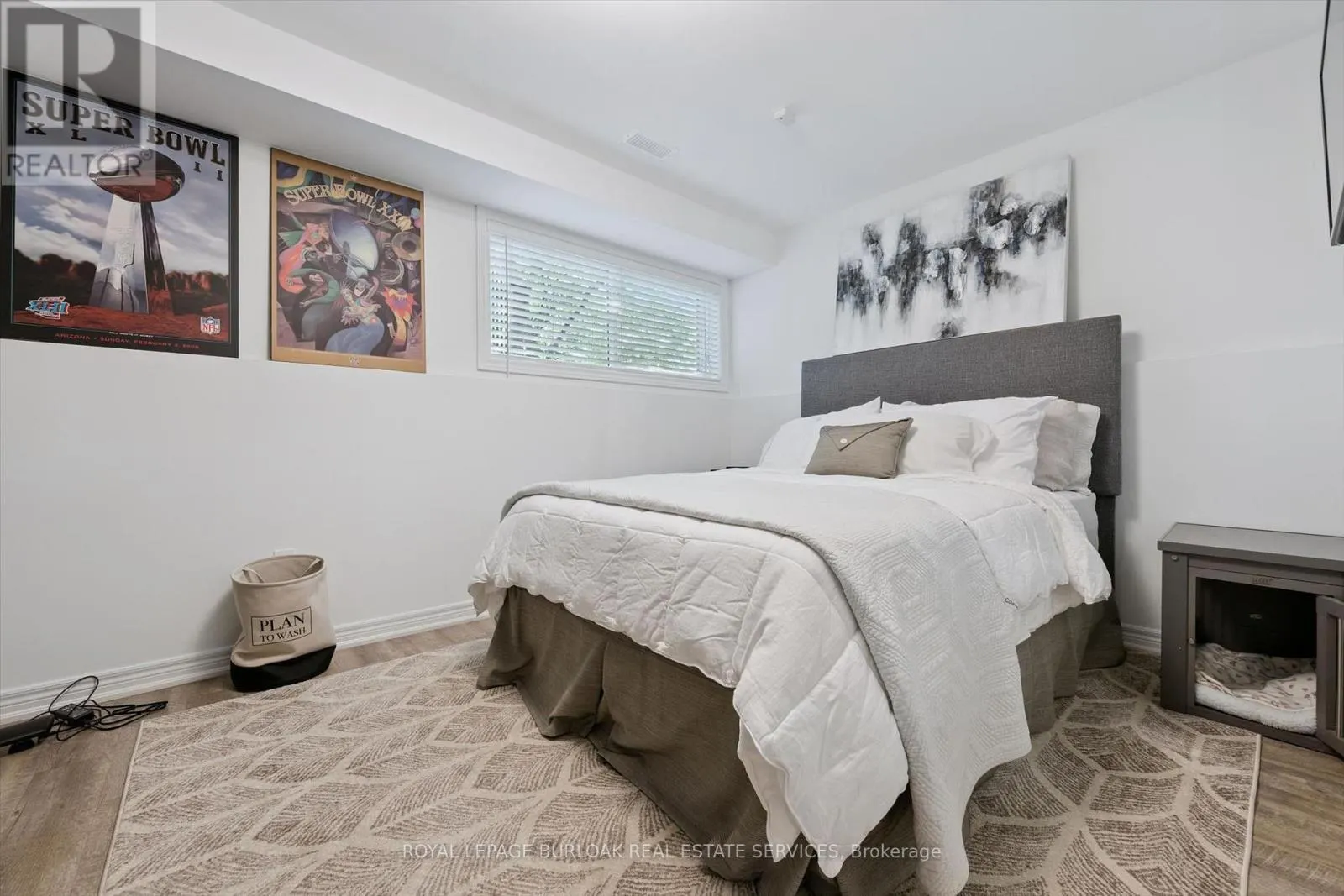 5 - 263 PLAINS ROAD W