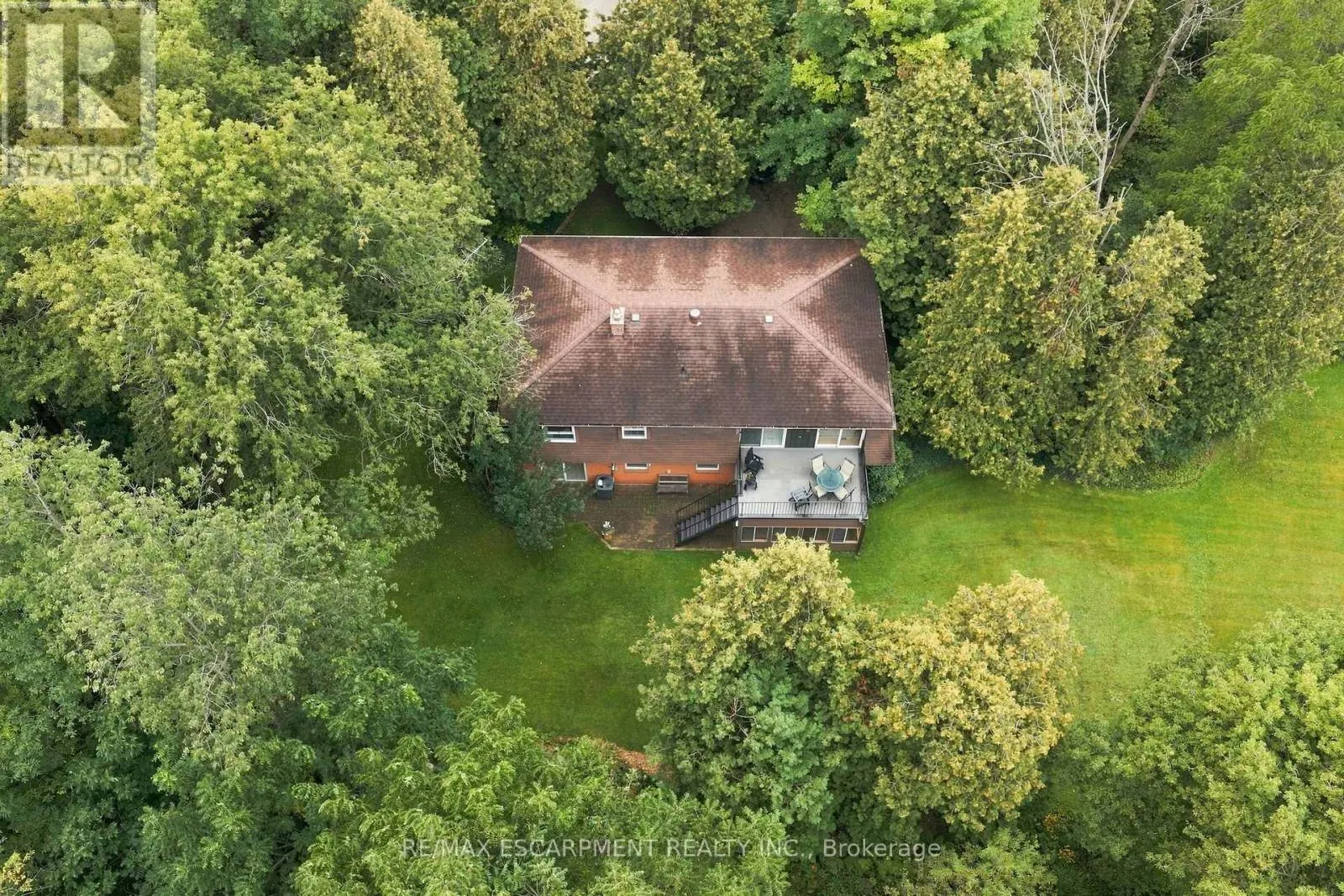 8553 GUELPH LINE