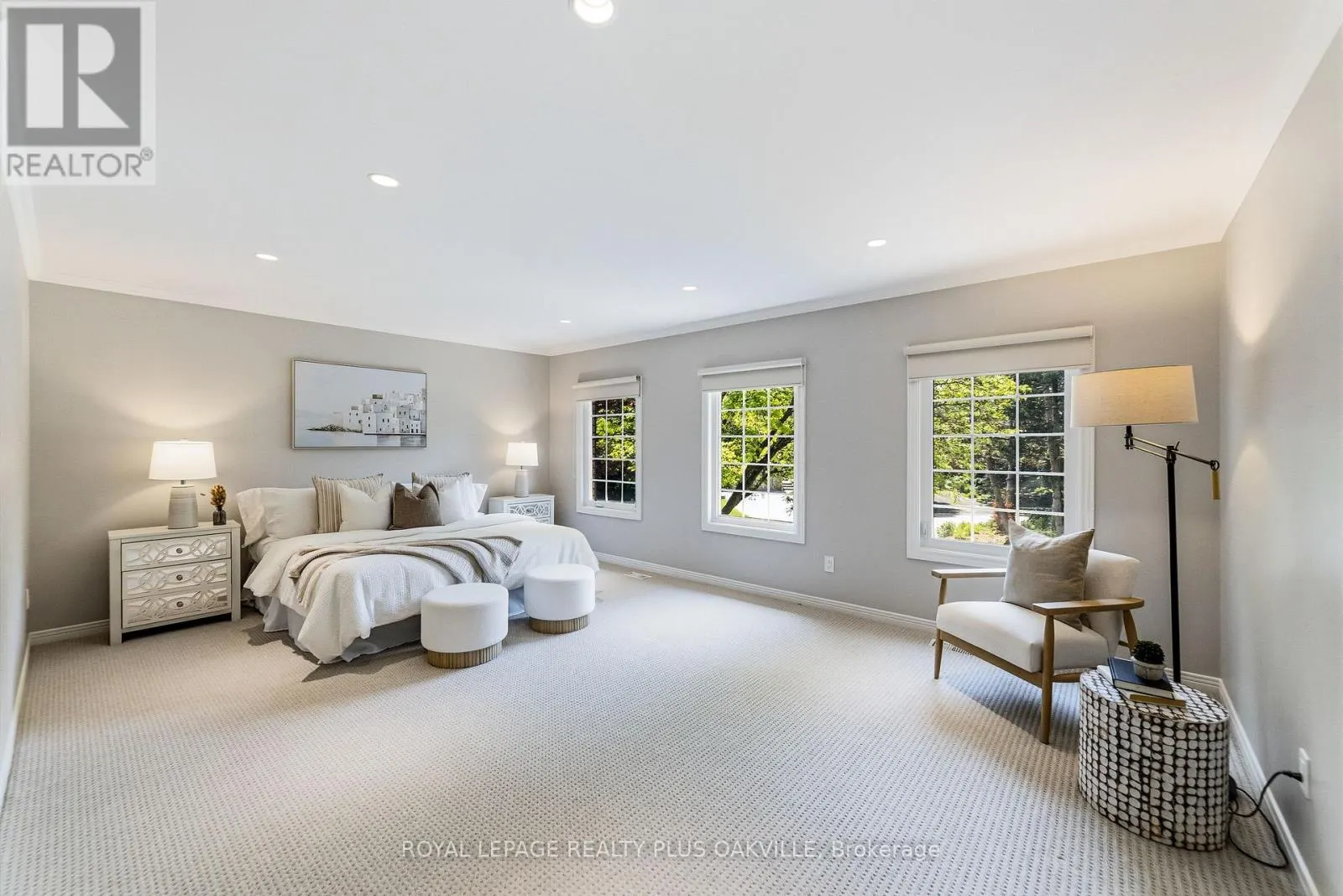 1113 VALLEYWOOD COURT