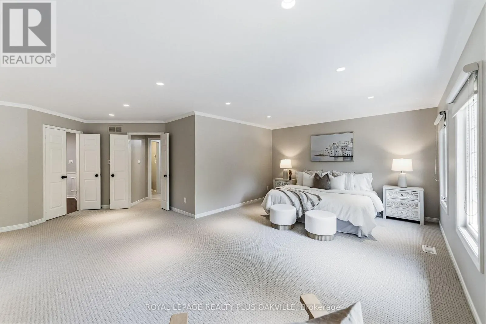 1113 VALLEYWOOD COURT