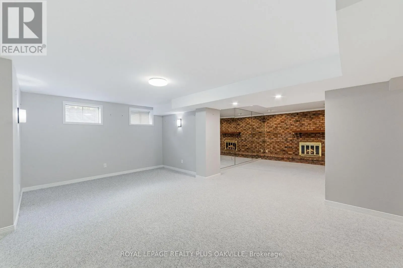 1113 VALLEYWOOD COURT