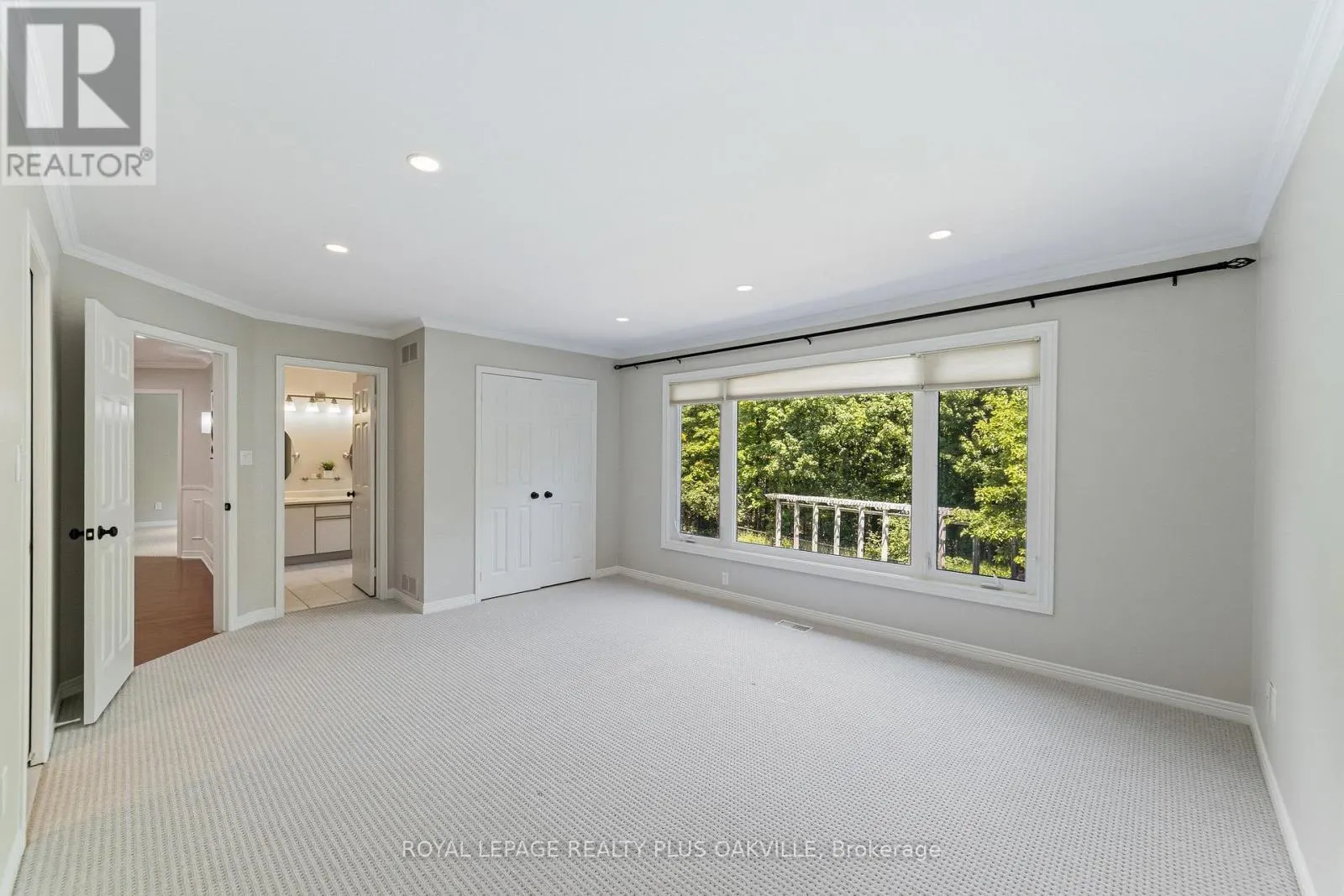 1113 VALLEYWOOD COURT