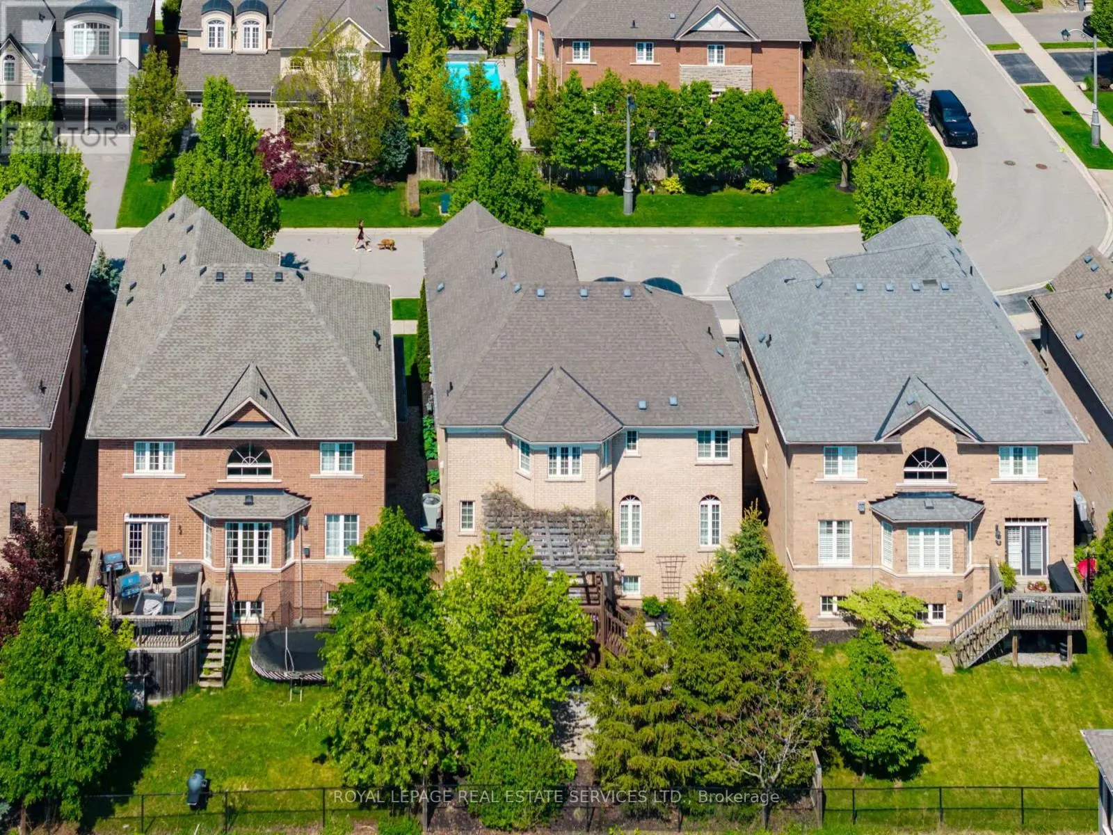 147 INNVILLE CRESCENT