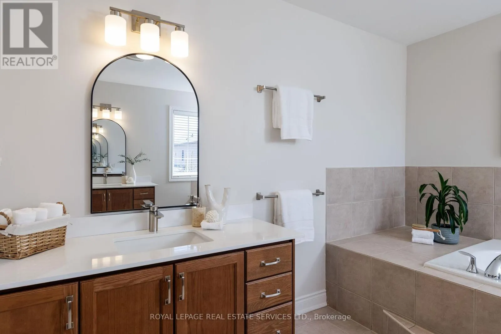 147 INNVILLE CRESCENT