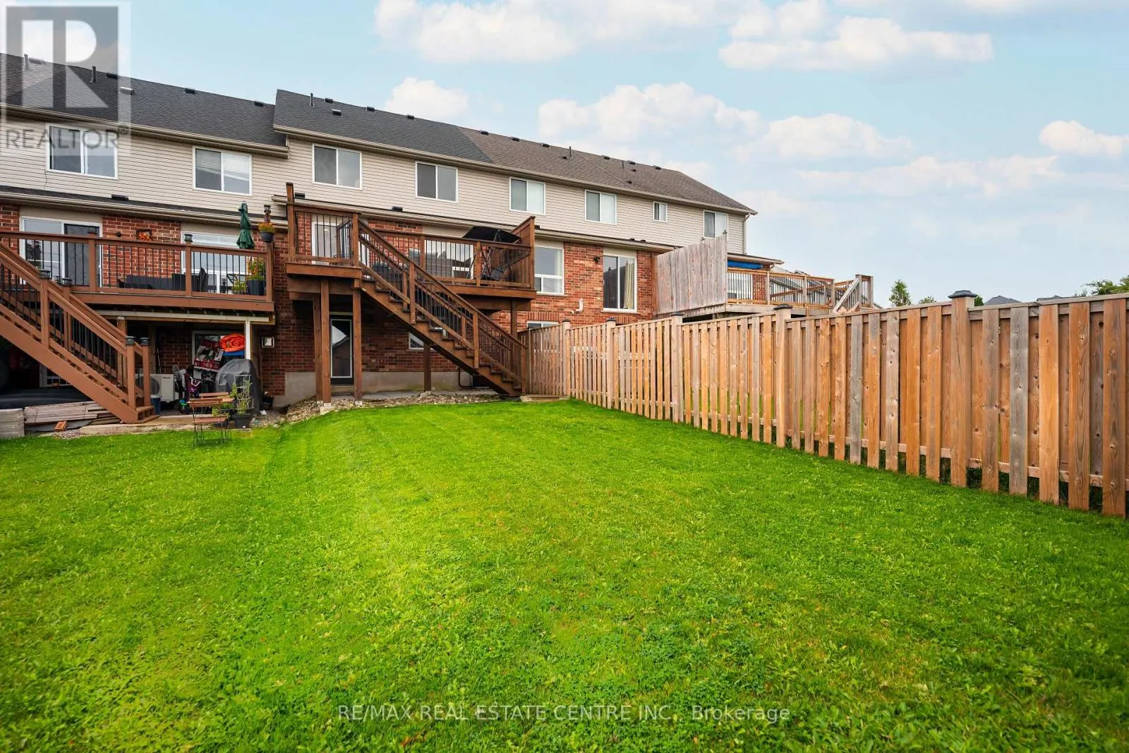 53 BENJAMIN CRESCENT