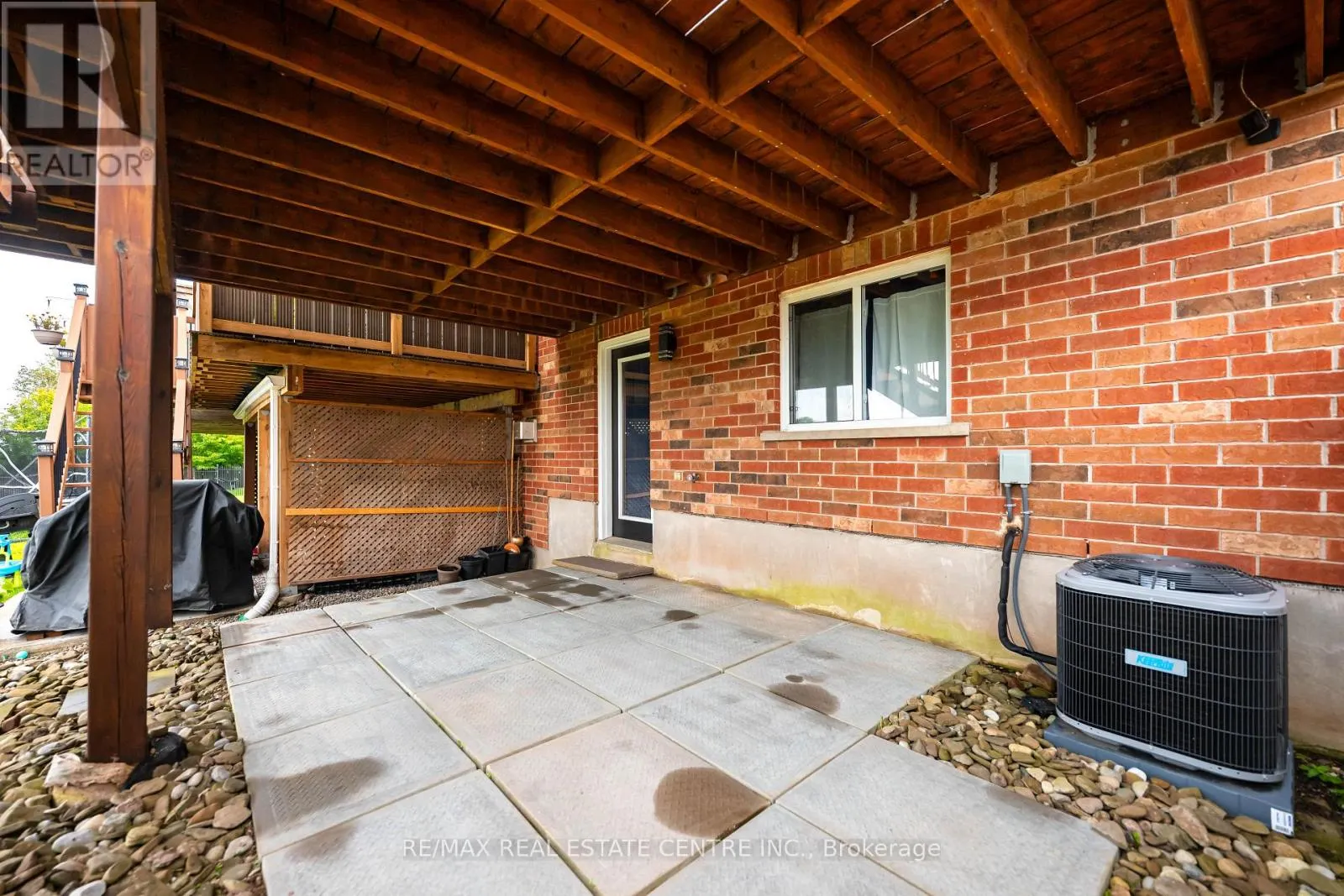 53 BENJAMIN CRESCENT