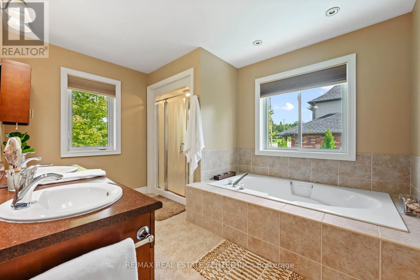 119 OAK RIDGE DRIVE