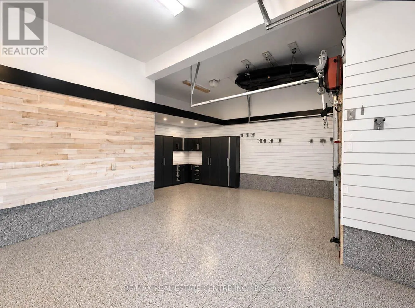 119 OAK RIDGE DRIVE